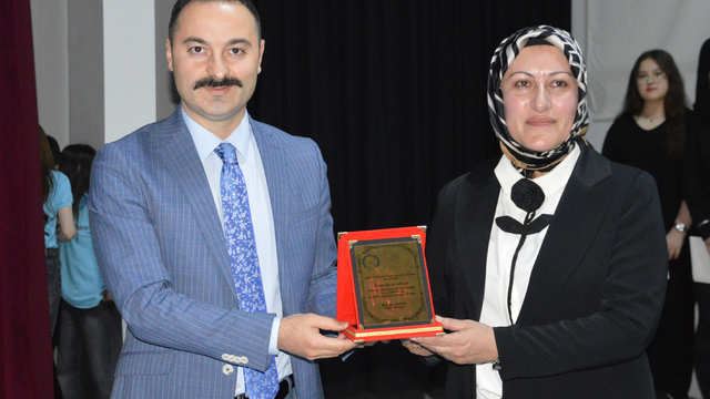 Havza'da Anadolu Mektebi Yazar Okumaları Projesi Paneli düzenlendi