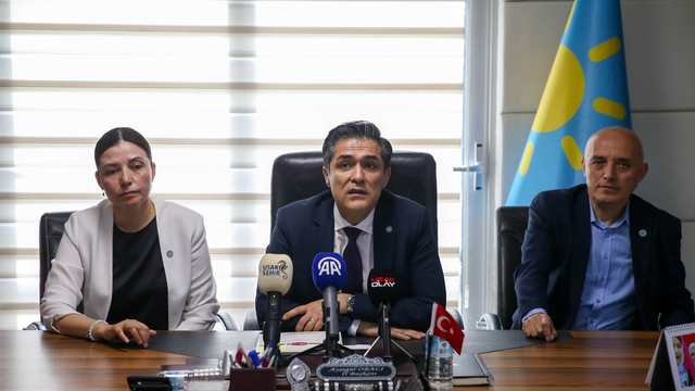 İYİ Parti Grup Başkanvekili Kavuncu, Uşak'ta konuştu: