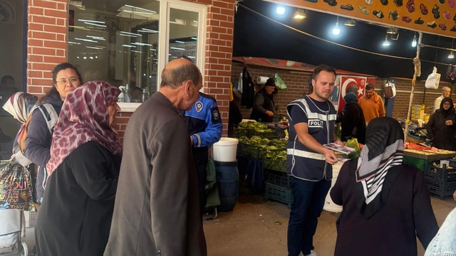 Karacabey'de polis KADES uygulamasını tanıttı