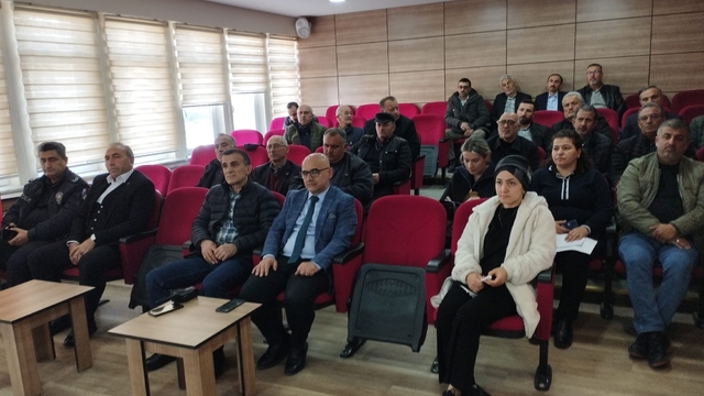 19 Mayıs ilçesinde zirai don ile ilgili bilgilendirme yapıldı