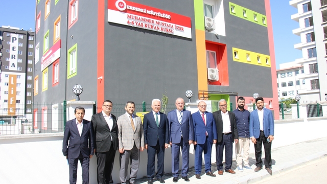 Erdemli'de yapımı tamamlanan Kur'an kursunda eğitim başladı