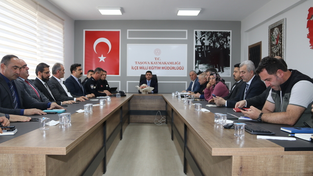 Taşova'da AFAD değerlendirme toplantısı yapıldı