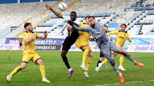 Erzurumspor FK  - İstanbulspor: 1-2