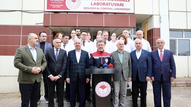 Tarım ve Orman Bakanı Yumaklı, kahverengi kokarcayla mücadeleye ilişkin açıklamalarda bulundu: