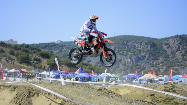 Türkiye Enduro ve ATV Şampiyonası'nın açılış ayağının ilk günü tamamlandı