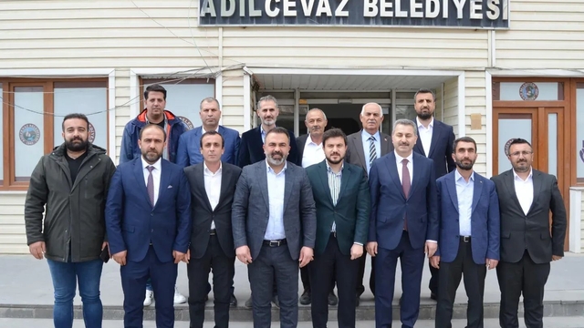 AK Partili Eroğlu, Bitlis'te vatandaşlarla buluştu