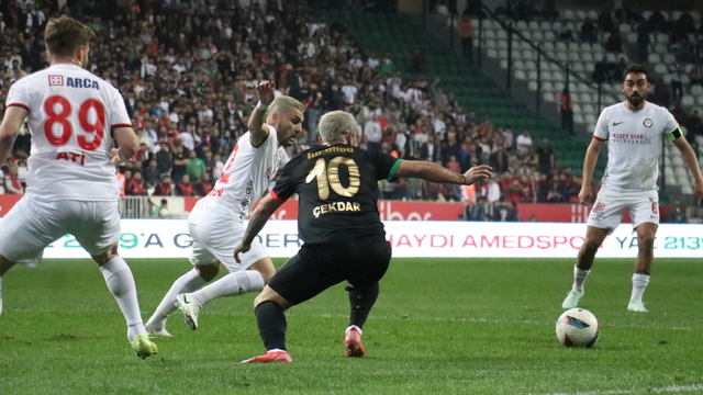 Amed Sportif Faaliyetler - Çorum FK: 1-0