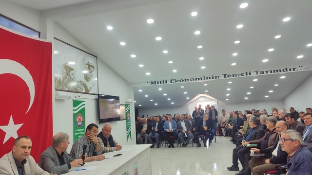 Uzunköprü'de "Çeltik ekim stratejileri ve su yönetimi" toplantısı düzenlendi