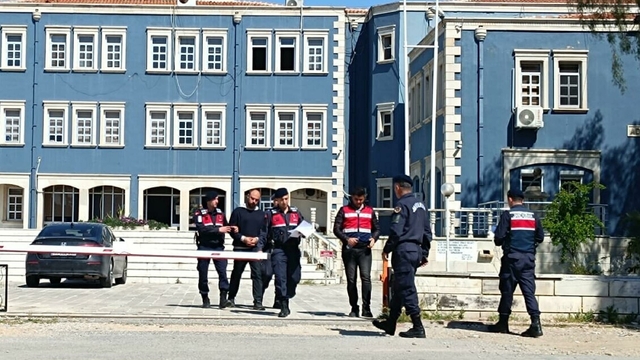 Eski TBMM Başkanvekili Fehmi Işıklar'ın eşi öldürüldü; oğlu tutuklandı(2)