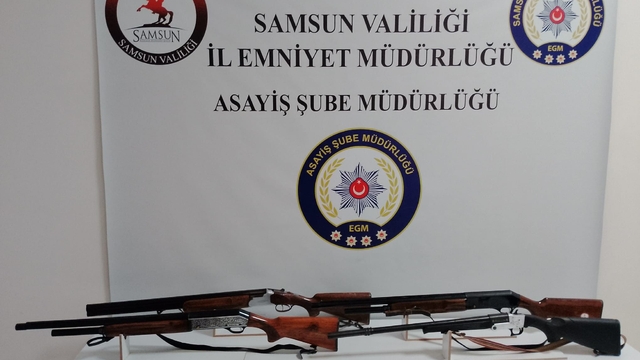Samsun'da düzenlenen operasyonda 4 ruhsatsız tüfek ele geçirildi