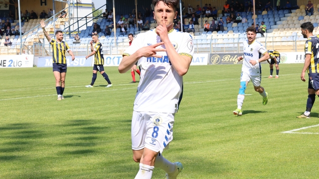 Menemen FK'da Play-Off sevinci