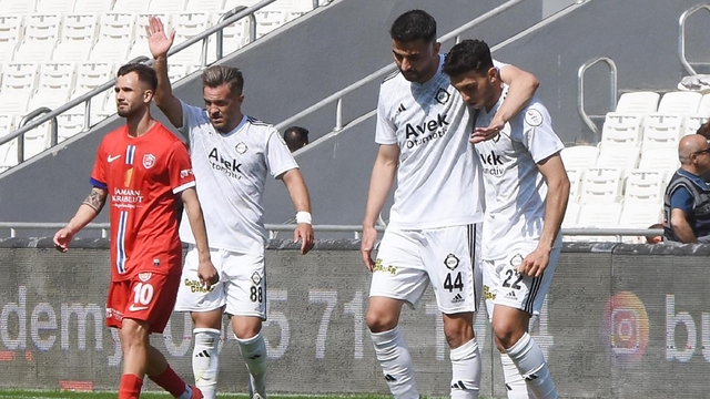 Altay 3 yılda çöktü