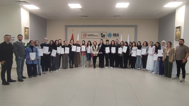 Samsun'da kadınlara yönelik "Endüstriyel Robot Operatörlüğü Eğitimleri" tamamlandı
