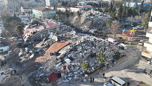 69 kişinin öldüğü Hacı Ömer Apartmanı davasında 2 hapis cezası, 2 beraat kararı