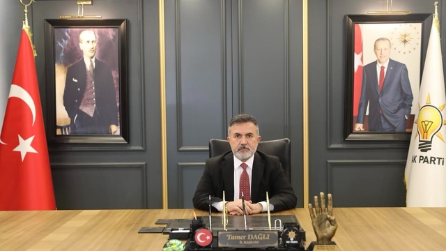 AK Parti Adana İl Başkanı Tamer Dağlı'dan "23 Nisan" mesajı