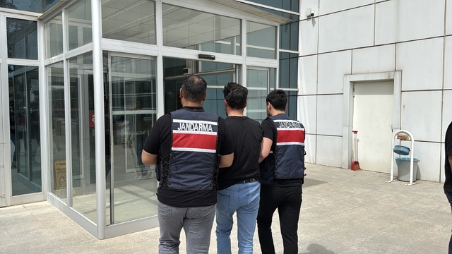 Adıyaman'da terör örgütü DEAŞ operasyonunda yakalanan zanlı tutuklandı