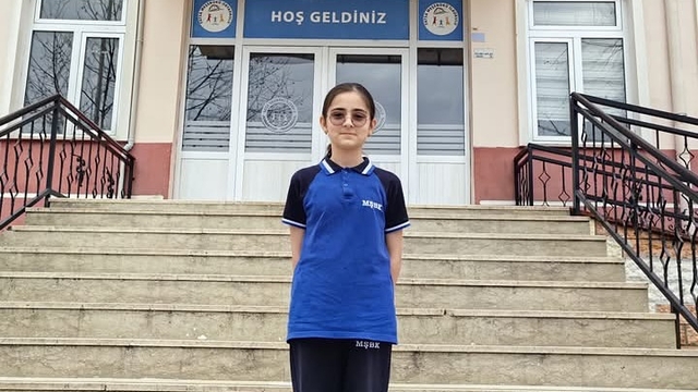Ordu'da ortaokul öğrencisi, kompozisyon yarışmasında Türkiye birincisi oldu