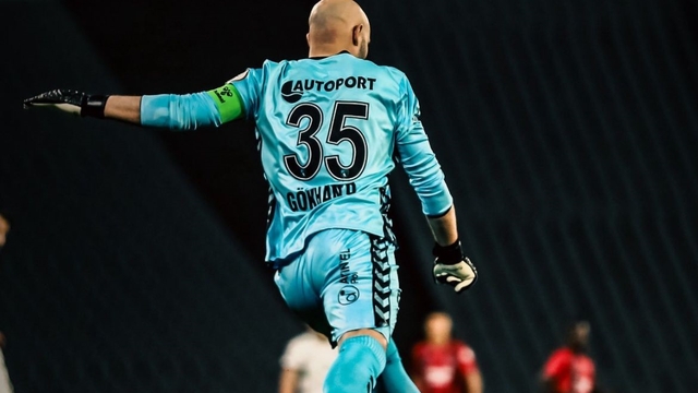 Kocaelispor'da Gökhan Değirmenci, Cihat Çelik ve Rivas'ın sözleşmeleri uzatıldı