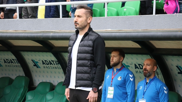 Sakaryaspor'da İlker Püren ile yollar ayrıldı