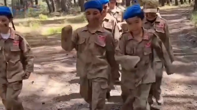 Hatay'da 23 Nisan'da çocuklar komandoların misafiri oldu