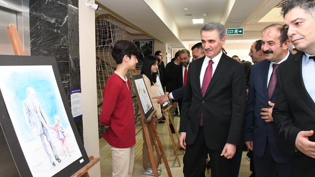 Karadeniz'de 23 Nisan Ulusal Egemenlik ve Çocuk Bayramı törenlerle kutlandı