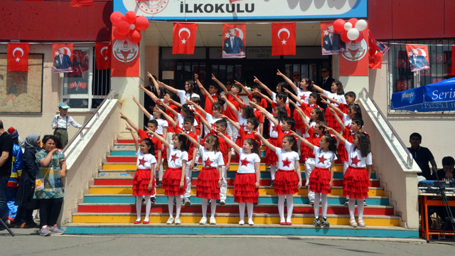 Kahramanmaraş'ta 23 Nisan coşkusu