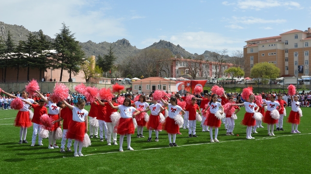 Sivrihisar'da 23 Nisan Ulusal Egemenlik ve Çocuk Bayramı kutlandı