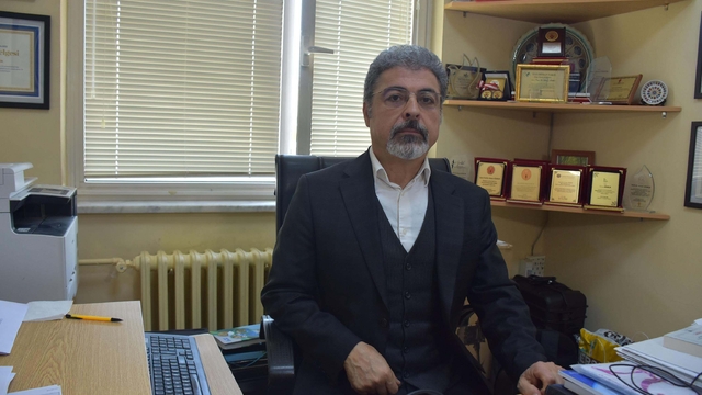 Prof. Dr. Sözbilir: Fayın tümü değil bir kısmı kırıldı, ucuz kurtulduk