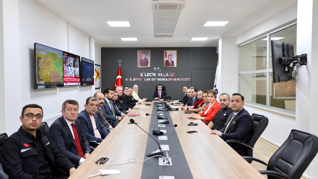 İstanbul'da meydana gelen 6,2 büyüklüğündeki deprem Bilecik'te de hissedildi