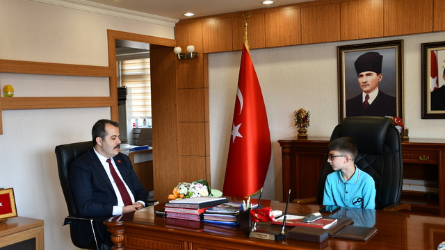 23 Nisan Ulusal Egemenlik ve Çocuk Bayramı, Vezirköprü'de törenlerle kutlandı