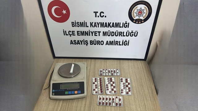 Diyarbakır'da yapılan "Huzur ve asayiş uygulaması"nda yakalanan şüpheli tutuklandı