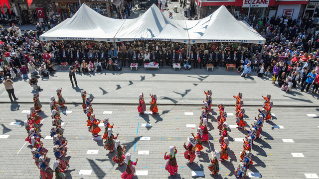 Kastamonu'nun ilçelerinde 23 Nisan Ulusal Egemenlik ve Çocuk Bayramı kutlandı