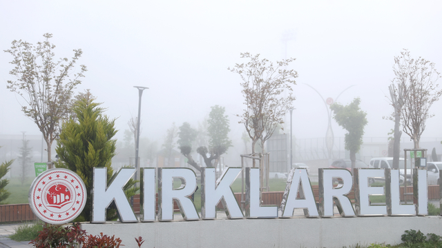 Kırklareli'nde sis etkili oldu