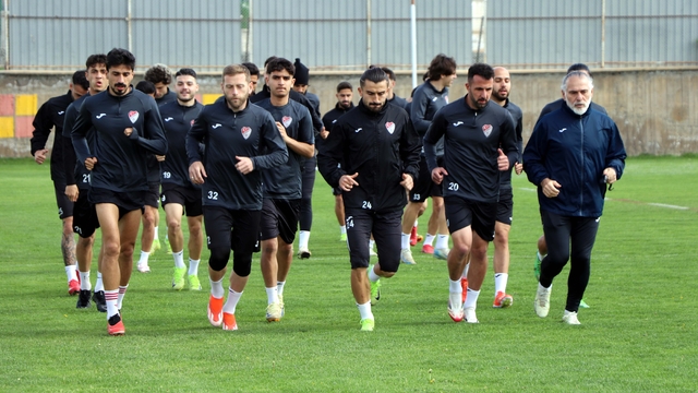 Çimentaş Elazığspor, 1. Lig hedefiyle son iki maçına çıkacak