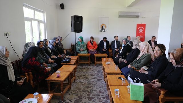 Diyarbakır'da "Kadınlar İçin Eğitim ve Güçlendirme Projesi"nin açılışı yapıldı