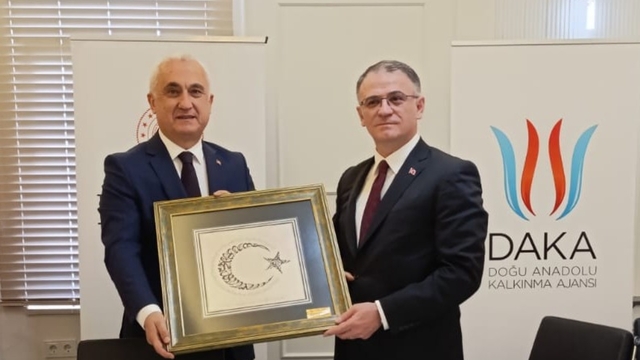 DAKA Yönetim Kurulu Toplantısı Van'da yapıldı