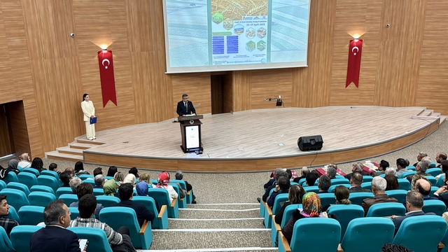 17. Uluslararası Tarım, Hayvancılık ve Kırsal Kalkınma Kongresi Kırşehir'de başladı