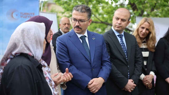 Iğdır'da kadın üreticilere 21 bin fide dağıtıldı