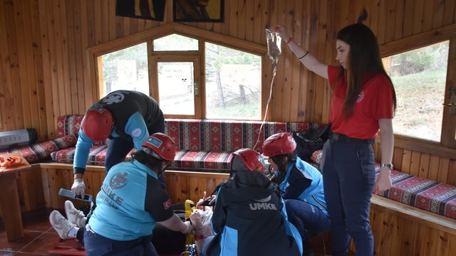 Gümüşhane'de deprem tatbikatı yapıldı