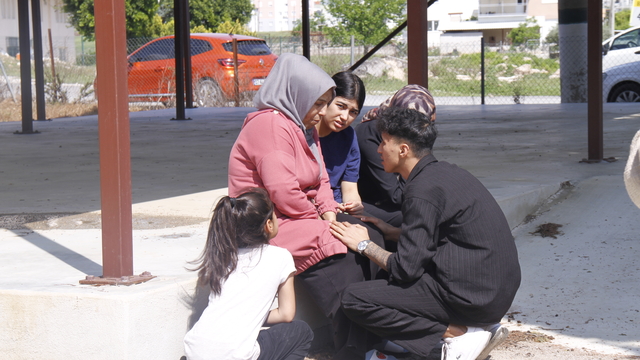 GÜNCELLEME - Antalya'da düştüğü sulama kanalında ölen çocuk defnedildi