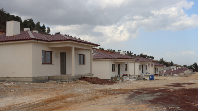 İçişleri Bakan Yardımcısı Karaloğlu, Hatay'da incelemelerde bulundu