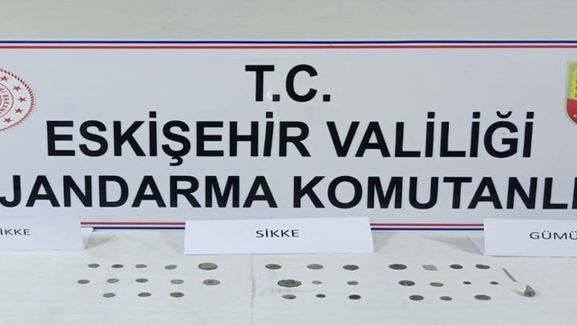 Eskişehir'de tarihi eser kaçakçılığı operasyonunda 2 şüpheli yakalandı