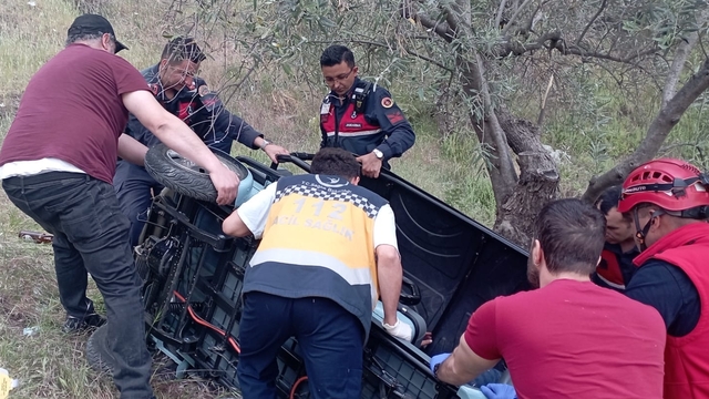 Balıkesir'de elektrikli motosiklet kazasında 5 kişi yaralandı