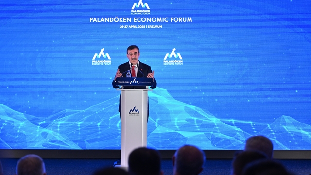 "2025 Turizm Başkenti" Erzurum'da Palandöken Ekonomi Forumu başladı