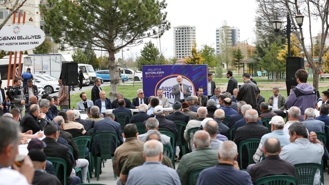 Başkan Çolakbayrakdar, Zümrüt Mahallesi'nde vatandaşlarla buluştu
