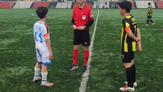 Hakemin centilmence hareketi takdir topladı
