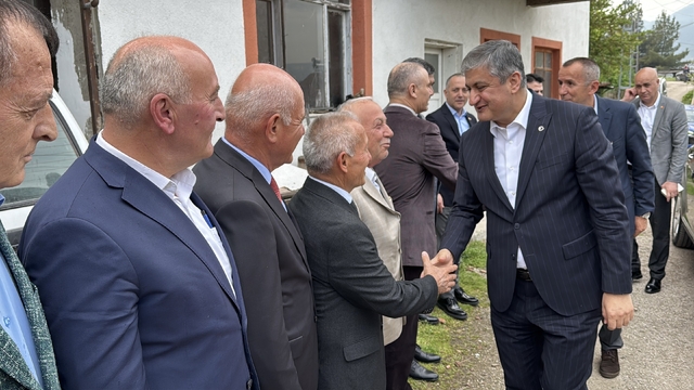 Karabük'te referandumla mahalleden köye dönüşen Cemal Ovası'nda açılış töreni düzenlendi