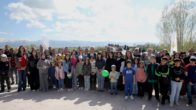 Muş'ta "2025 Aile Yılı Hatıra Ormanı" oluşturuldu