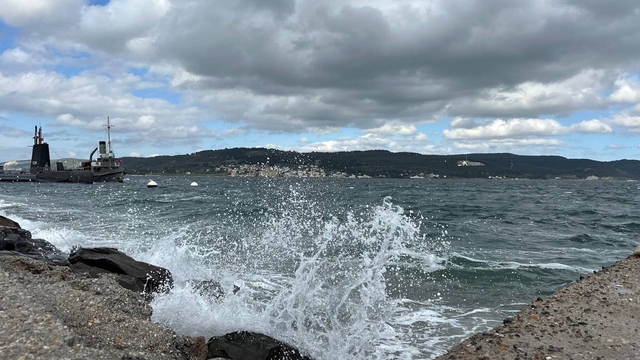 Kuzey Ege'de feribot seferlerine fırtına engeli