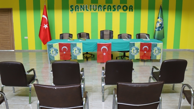 Şanlıurfaspor'da olağanüstü genel kurul ertelendi